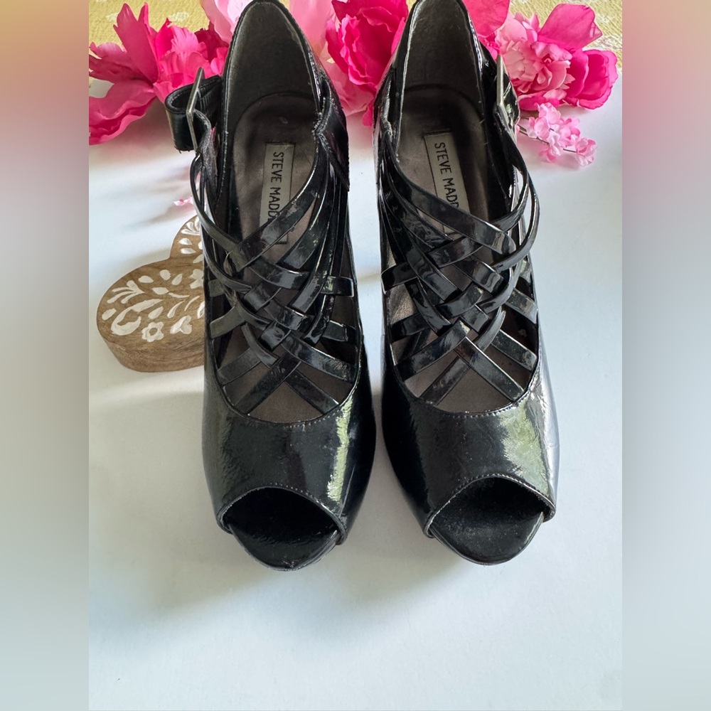 Steve Madden Black Peep Toe Heels